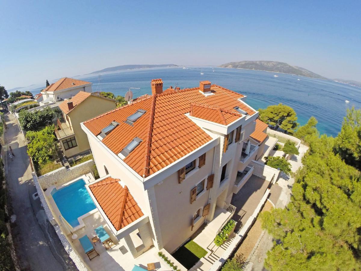 Holiday Home Villa Mustra By Interhome Donji Okrug  Exterior photo